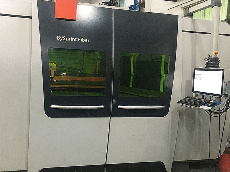 Máy cắt laser fiber